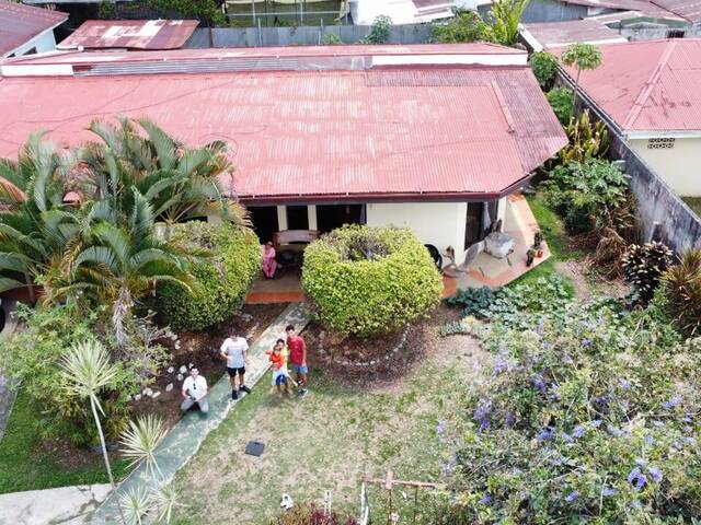 #2 - Casa para Venta en Perez Zeledon - SJ